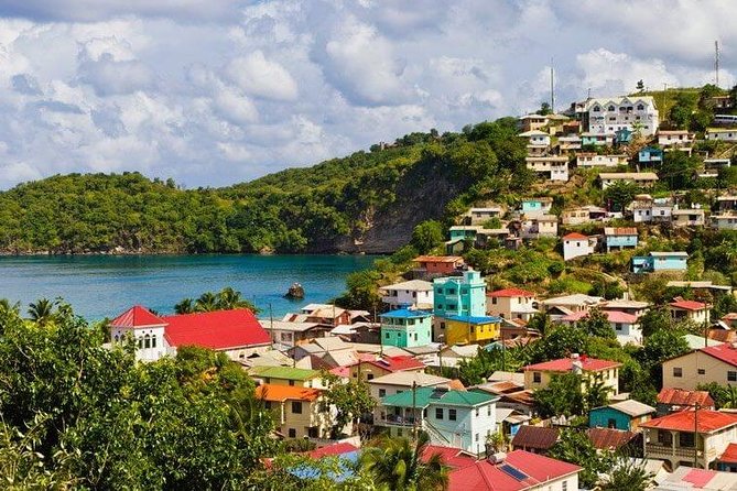 Island Tour Sightseeing - Schedule and Accessibility