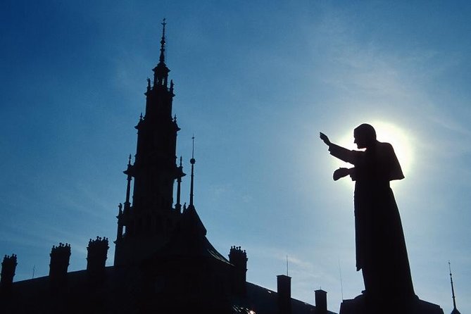 Jasna Gora & Black Madonna Private Tour From Lodz With Lunch - What to Expect