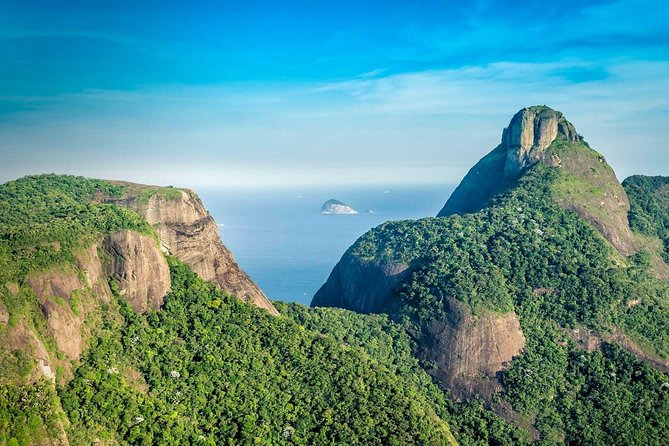 Jeep Tour 4 Wonders - Christ the Redeemer, Sugar Loaf, Maracanã & Selaron - Visiting Christ the Redeemer