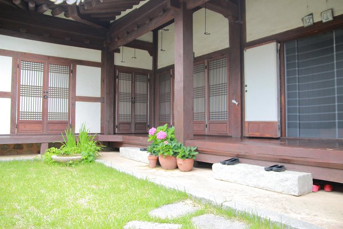 Jeonju Hanok Village Cultural Wonders Day Tour From Seoul - Inclusions and Benefits