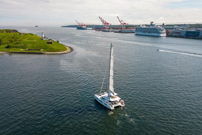 Jfarwell Luxury Catamaran Sail From Downtown Halifax - Catamaran Amenities and Features