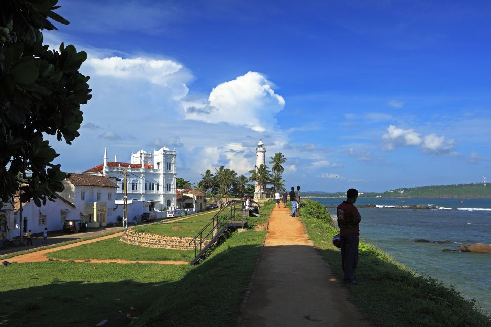 Kalutara: Turtle Hatchery Visit, Boat Safari, and Galle Tour - Itinerary