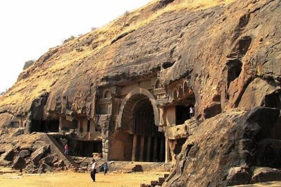 KANHERI CAVES AND MEDITATION CENTRE - Discovering Ancient Buddhist Learning