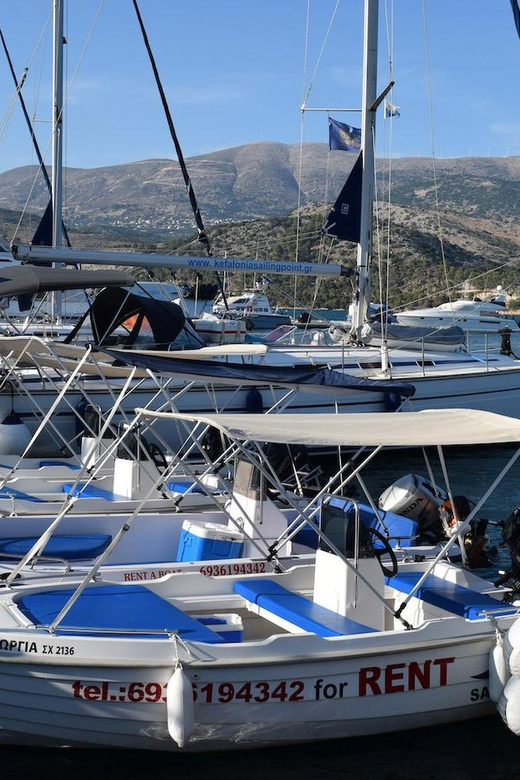 Kefalonia: Boat Rental (15HP Motorboat)-No License Required - Explore Argostoli Bay