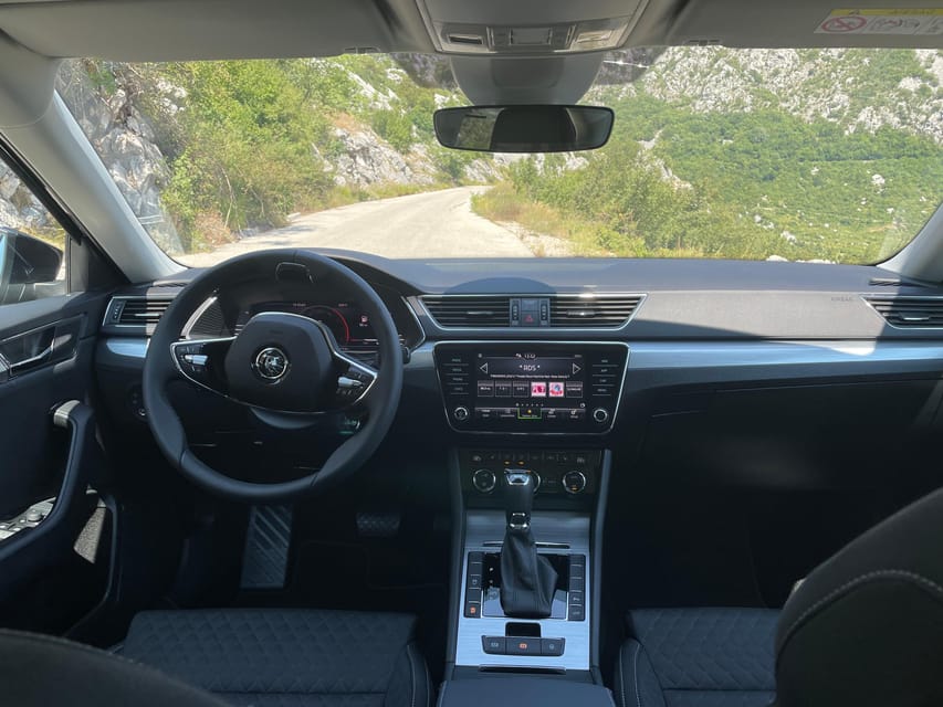 Kotor: Private Transfer to Dubrovnik Airport - Vehicle and Driver Experience