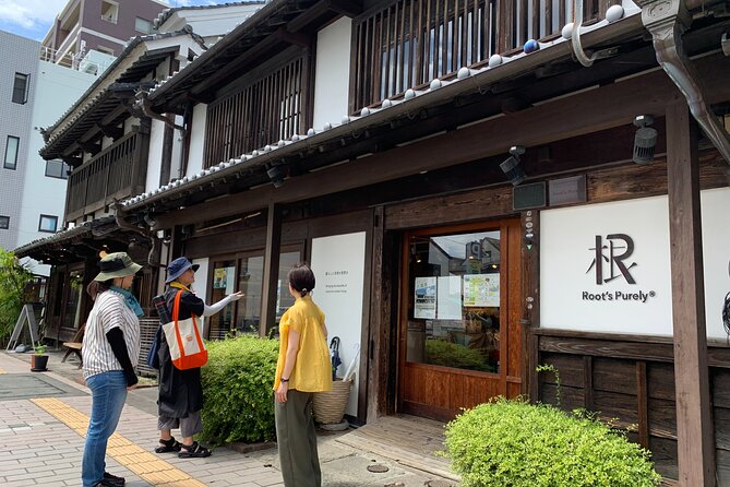 Kumamoto Castle Town Walking Tour With Local Guide - Meeting and Pickup Details
