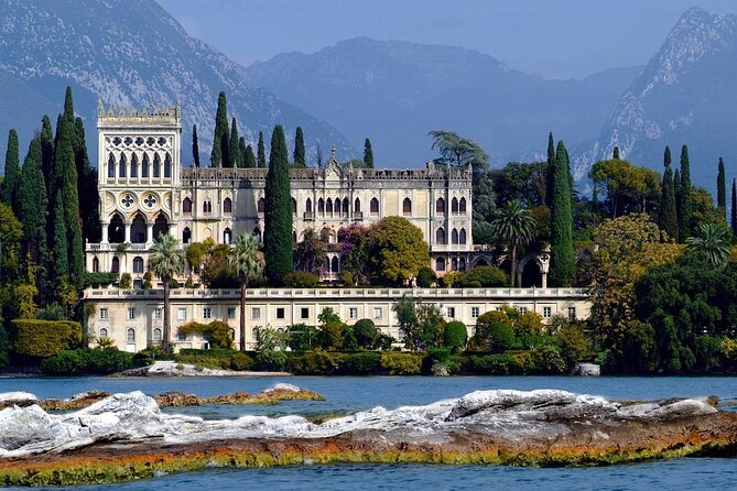 Lake Garda Tour Aboard a Venetian Taxiboat - Meeting Location Details
