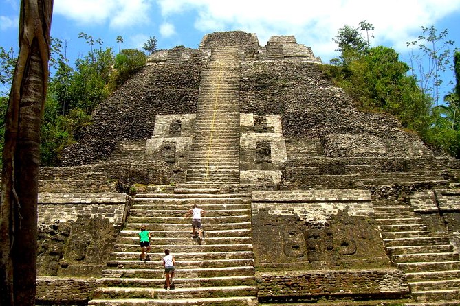 Lamanai Maya Ruin & New River Wildlife Adventure From Belize City - Highlights of the Experience