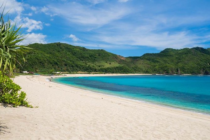 Lombok Private Sasak Tour (Culture & Beaches) - Highlights of the Experience