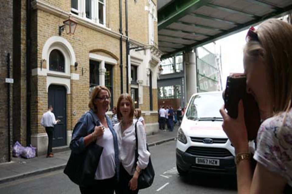 London: Bridget Jones 2.5–Hour Walking Tour - Highlights of the Tour