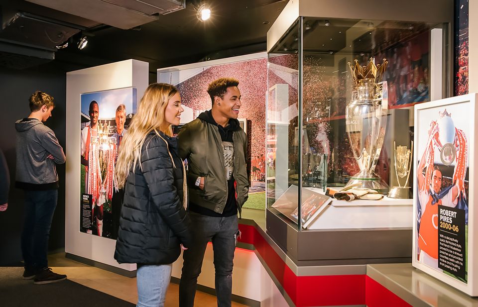 London: Emirates Stadium Entry Ticket and Audio Guide - Tour Experience Highlights