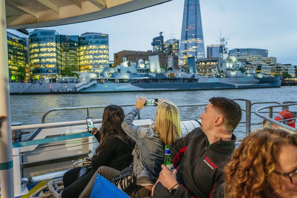 London: Ghost Walk and River Thames Boat Ride - Itinerary Highlights