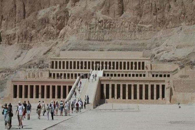 Luxor Private Full-Day Tour: Discover the East and West Banks of the Nile - Key Highlights