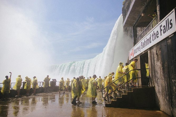 Luxury Small Group Gems of Niagara Tour With Cruise & Journey Behind the Falls - Pickup and Meeting Details