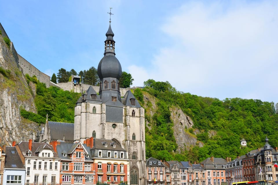 Magical Christmas Walking Tour in Dinant - Booking Information