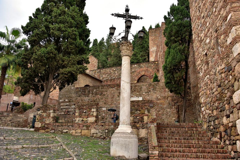 Malaga: Roman Theater and Alcazaba of Malaga Guided Tour - Attractions and Experience