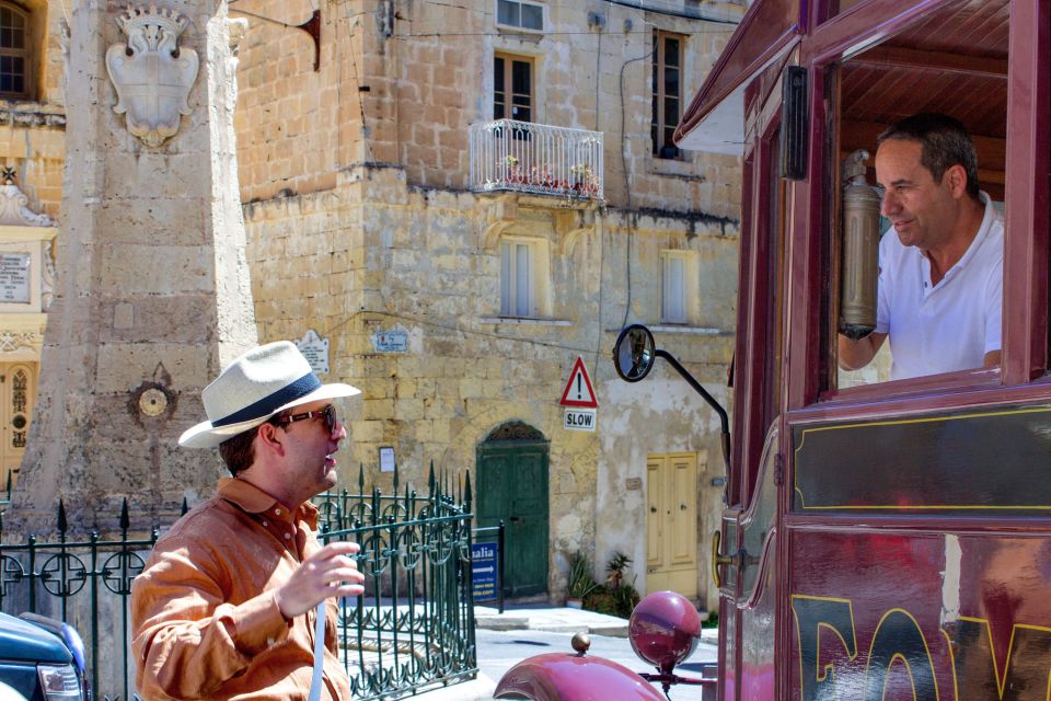 Malta: Vintage Bus Ride Through the Three Cities - Experience Highlights