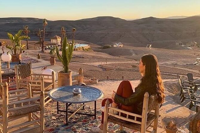 Marrakech: Agafay Desert Sunset Dinner With Show and Transfers - Traditional Moroccan Dinner
