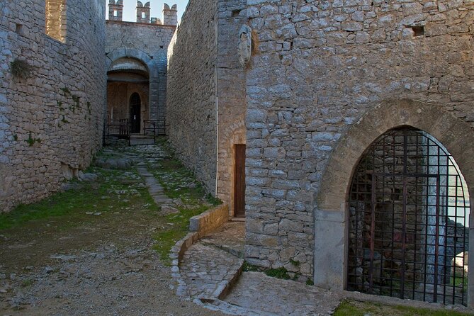 Medieval Castles Guided Tour of Caccamo and Cefalù, Full Day From Palermo. - Tour Overview