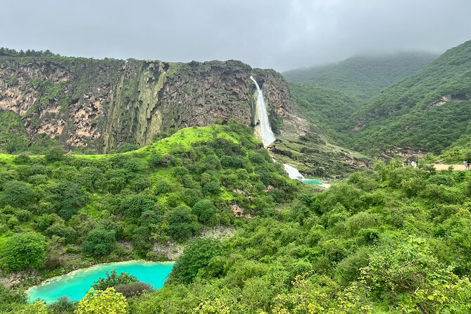 Mountain Safari 4 Hours East Salalah Tour - Wadi Darbat, Sumharam - Exploring Sumhuram Old City