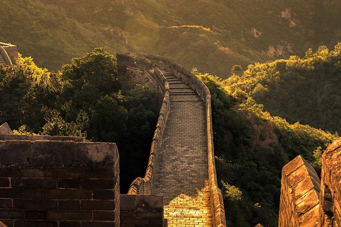 Mutianyu Great Wall Private VIP Tour With Peak Restaurant Dining and Cable Car - Cable Car and Toboggan Experience