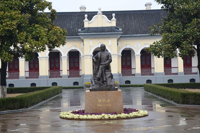 Nanjing Private Day Tour of the Republic Era With Lunch - Itinerary Highlights