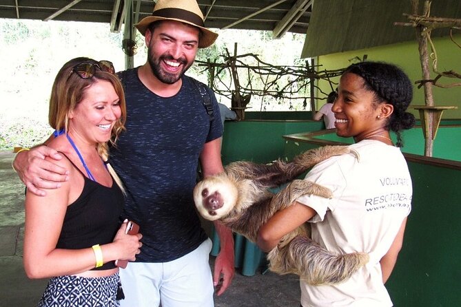 Navigation in the Panama Canal, Gatun Lake and Sloth Sanctuary - Pickup and Meeting Details