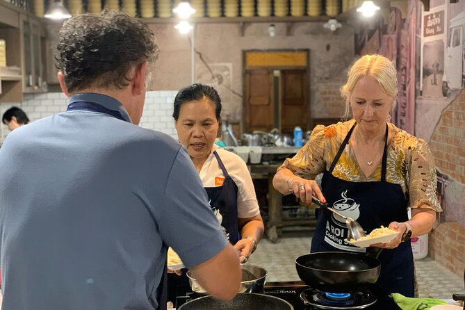 Northern Thai Cuisine Cooking Class in Chiangmai and Market Place - Sample Menu Highlights