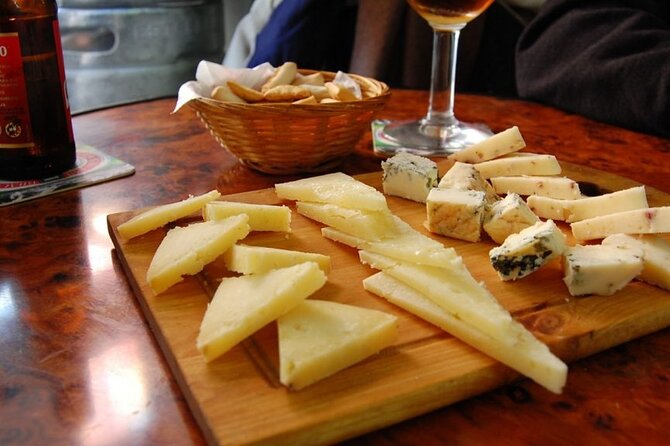 Old Granada Market & Food Tasting Tour - What to Expect on the Tour