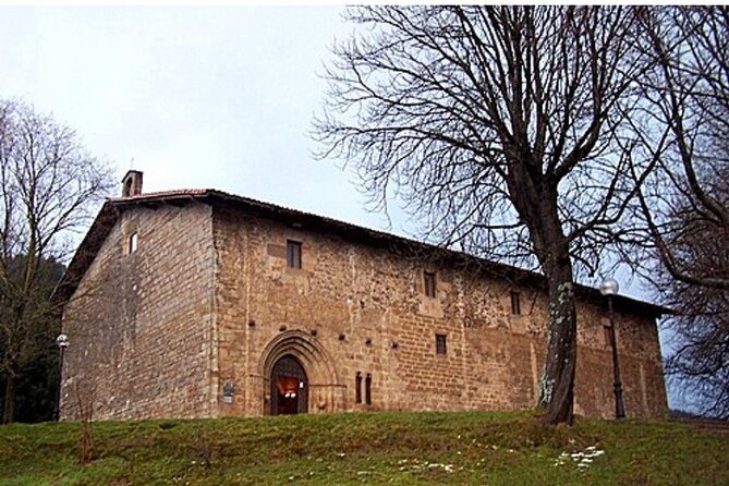 Oñati and Aranzazu Sanctuary Tour From San Sebastian - Highlights of Oñati