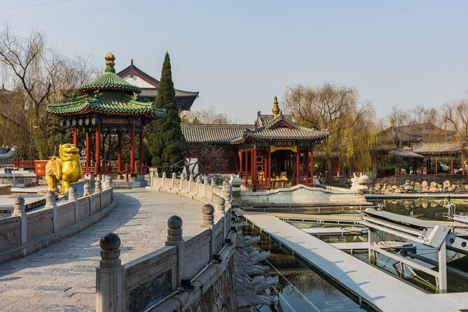 One Day Private Trip to Terracotta Army and Huaqing Palace - Itinerary Details