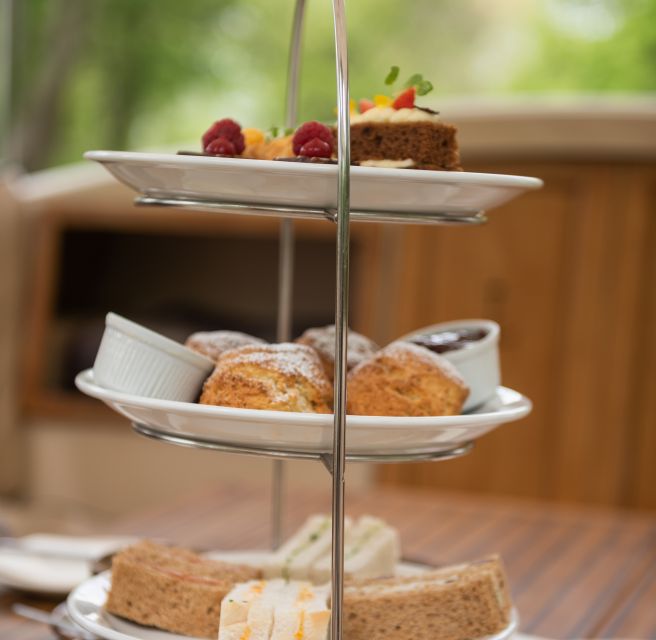 Oxford: Sightseeing River Cruise With Afternoon Tea - Scenic Cruise Highlights