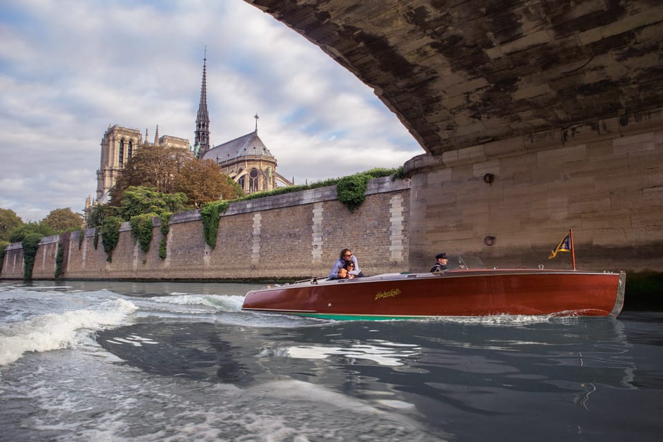 Paris: Exceptional Private Cruises in the Heart of Paris - Pricing and Booking