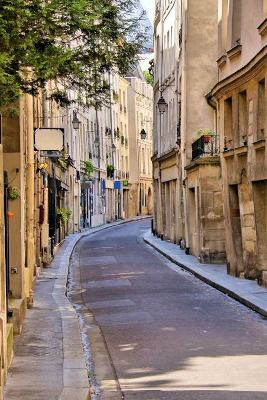 Paris: Guided Tour of the Latin Quarter - Exploring the Latin Quarter