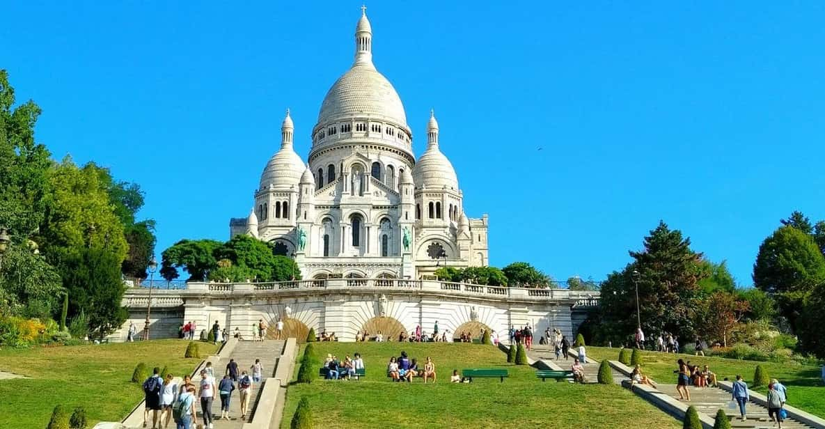 Paris: Montmartre Mystique: Unveiling the Soul of Paris - Guided Experience