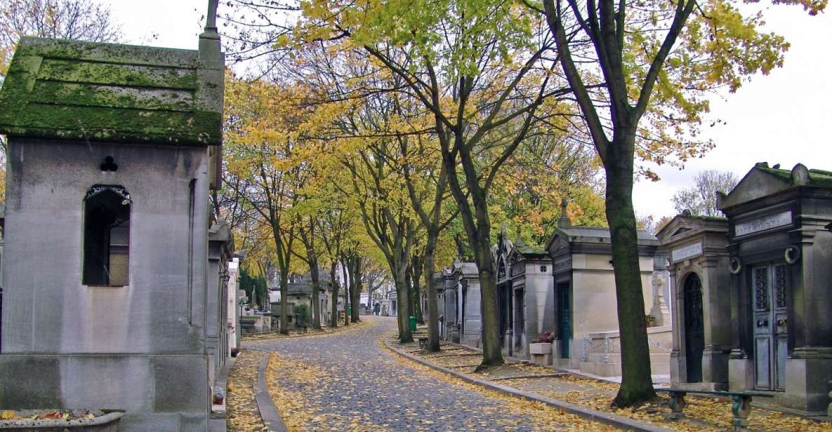 Paris: Stories of Père Lachaise Cemetery Walking Tour - Highlights of the Tour