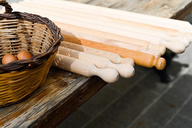 Pasta Academy Sfoglina Simonetta - Instructors and Teaching Approach