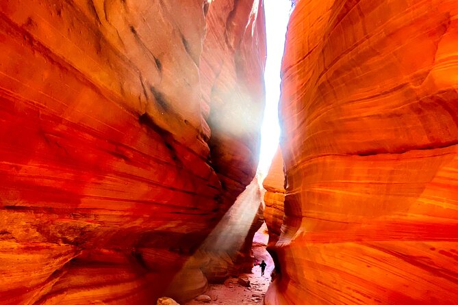 Peek-a-Boo Slot Canyon Value Tour - Whats Included in the Tour