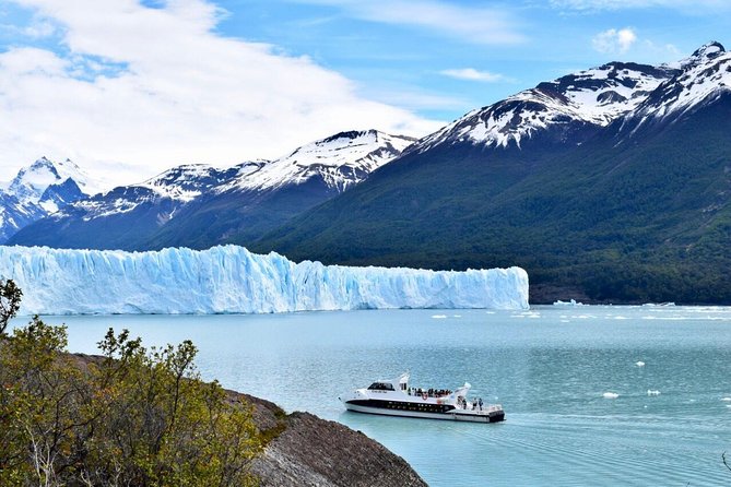 Perito Moreno Glacier With Guide + GPS Navigation Travel - Booking Information