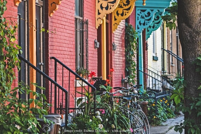 Plateau Mont Royal & The Mile End: Private 2.5-hour Walking Tour - Inclusions and Pricing