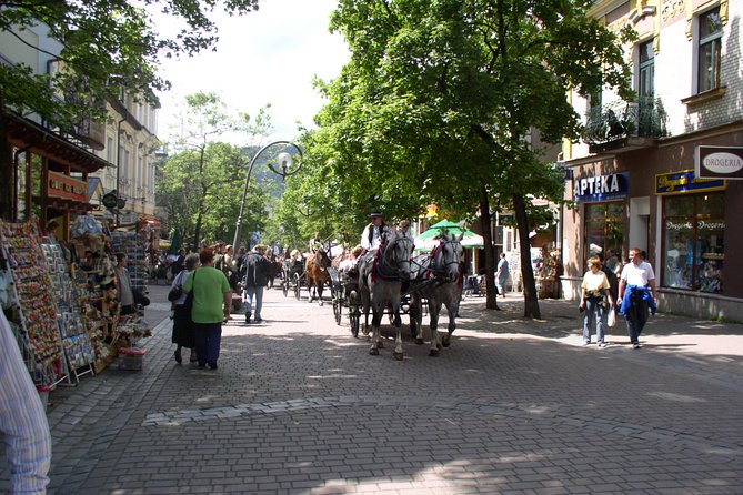 Poland for You - Tour Poland 2025 - on Request - Meeting and Pickup