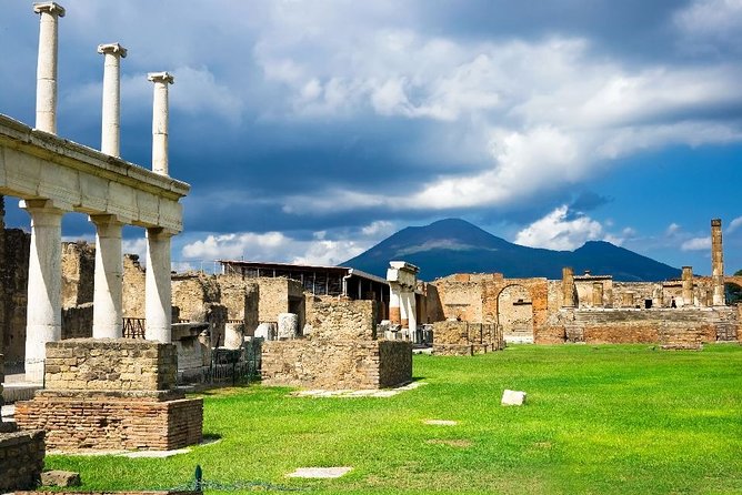 Pompeii Tour With Archaeologist - Meeting and End Points