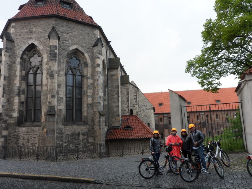 Prague 3-Hour Sightseeing Tour by Electric Bike - Itinerary Highlights