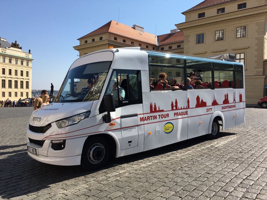 Prague: Bus and Boat Tour - Experience Highlights