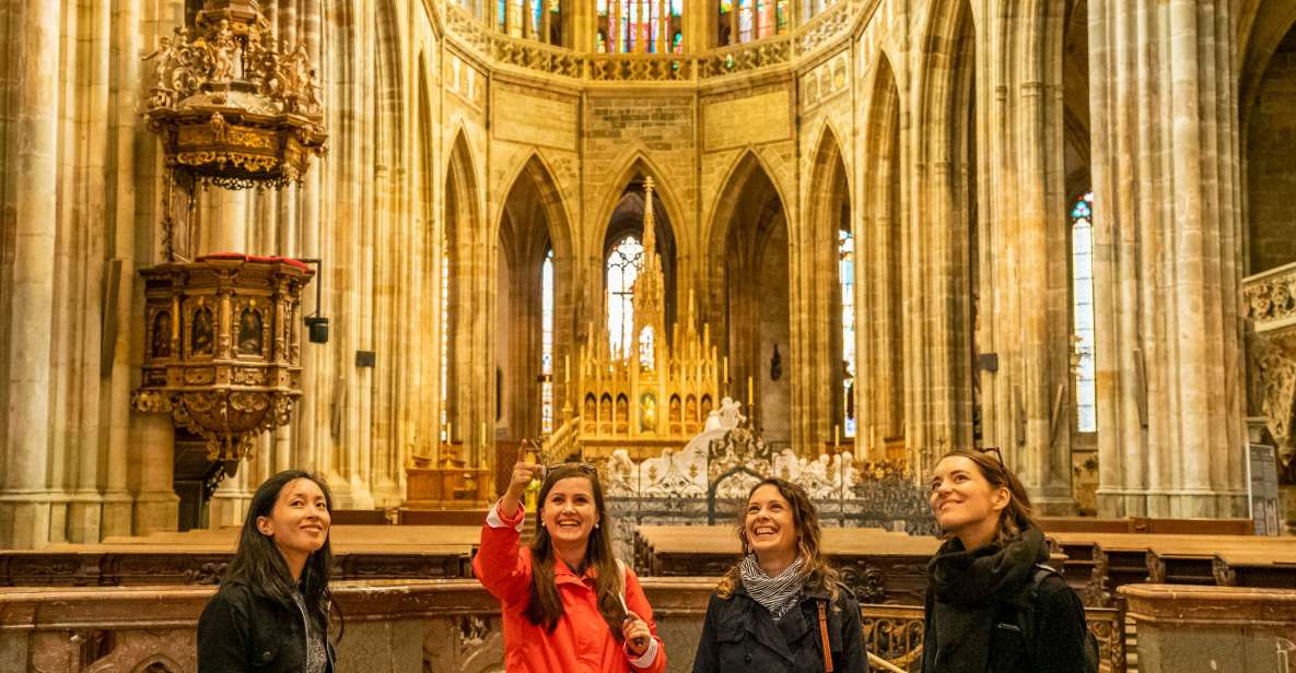 Prague: Castle Tour With Local Guide and Entry Ticket - Experience Highlights