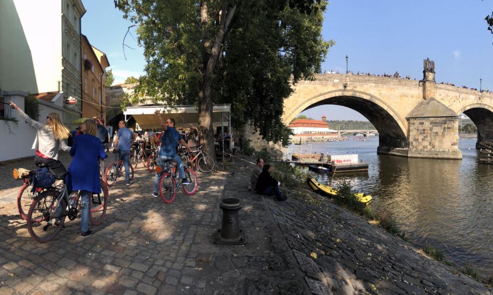 Prague: Classic City Bike Tour - Itinerary Highlights