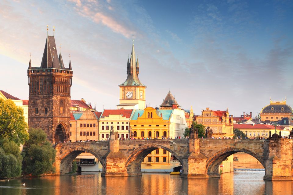 Prague: Old Town and Charles Bridge Tour - Experience Highlights