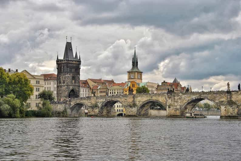 Prague - Private Historic Walking Tour - Key Highlights