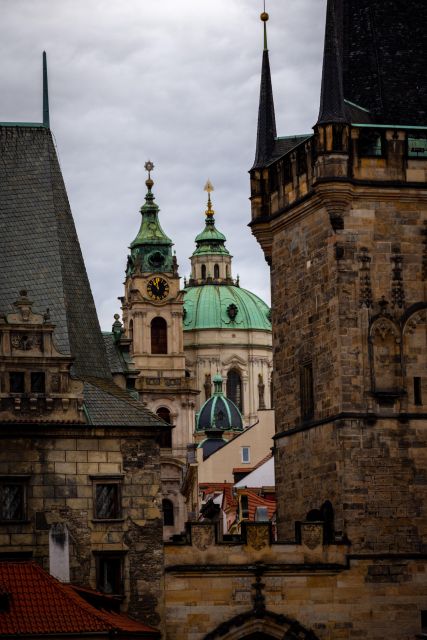 Prague: Tour Around Prague Royal Castle - Guided Walking Tour