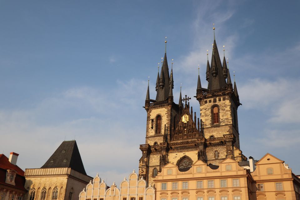 Prague: Vintage Car Ride and Walking Tour - Itinerary Details